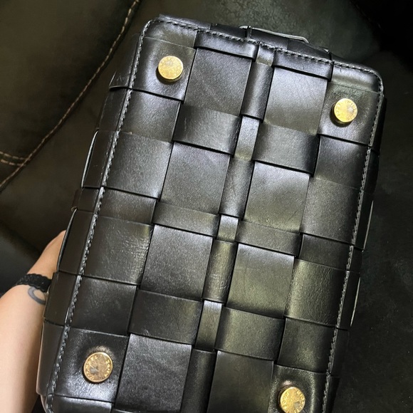Michael Kors black basket weave bag - Picture 2 of 8